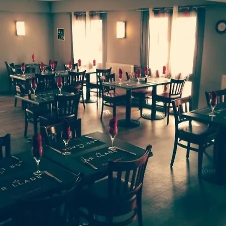호텔 Hotel Inn Design Resto Novo Chateaubriant 2*