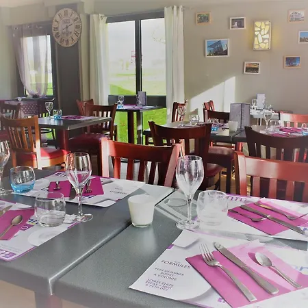 Design & Restaurant Szálloda 2*